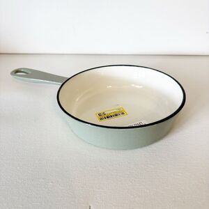 Figmint Target 6” Enameled Cast Iron Skillet NWT Sage Green & Cream